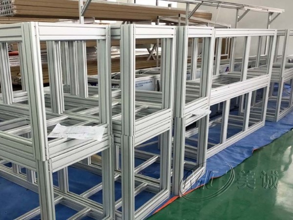 小學開學在即，如何安撫“瘋狂的”口罩