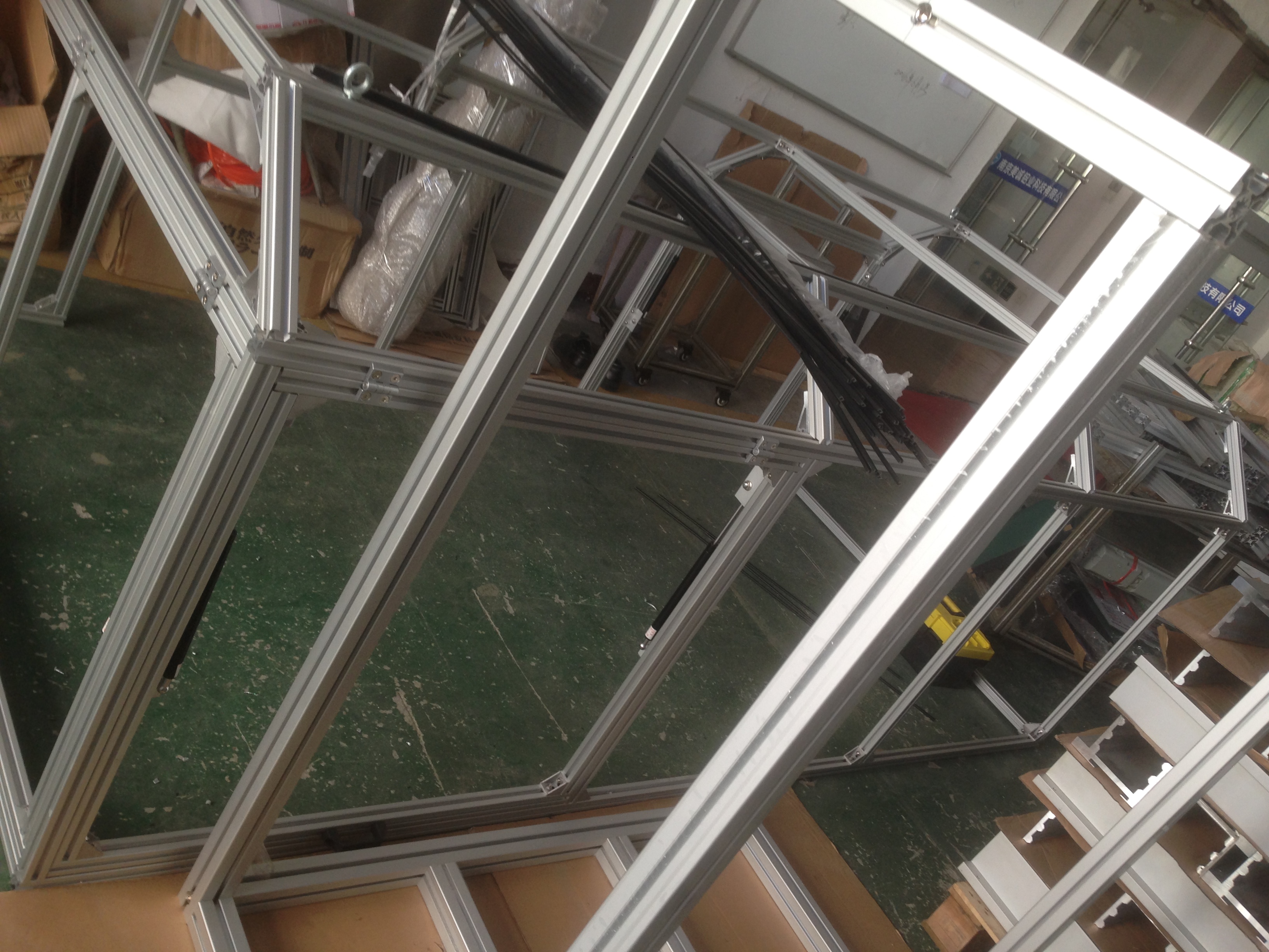 防靜電工作臺？成都工業鋁型材廠家