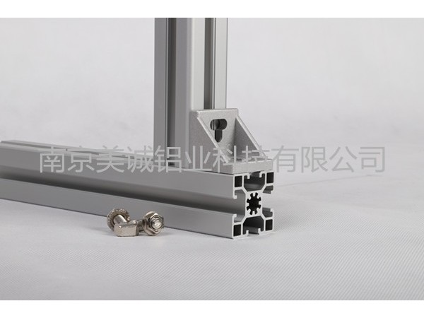 大受歡迎的南京鋁型材有何過人之處？