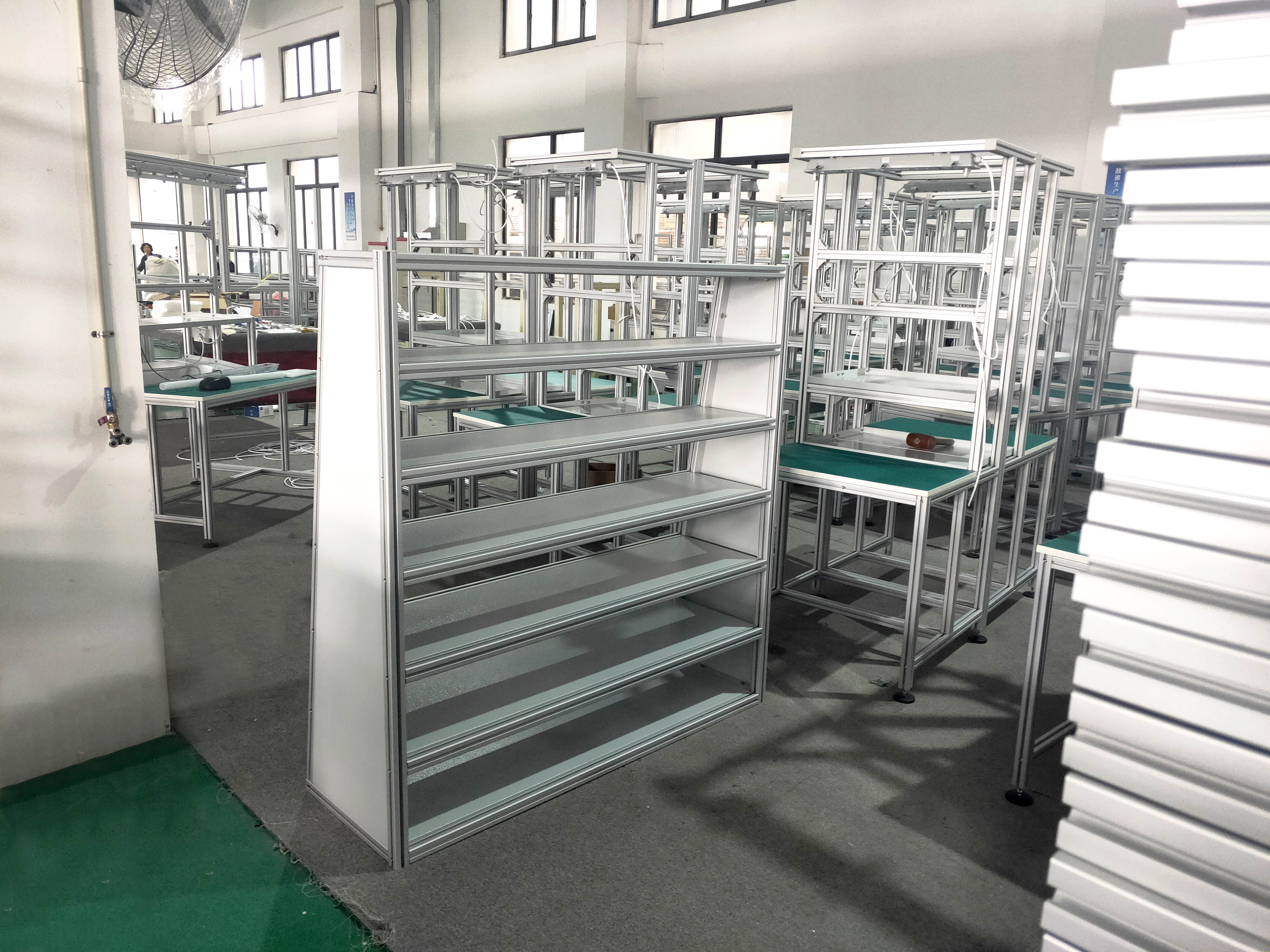 泰州鋁合金框架廠家，用8080型材搭建哪類框架？