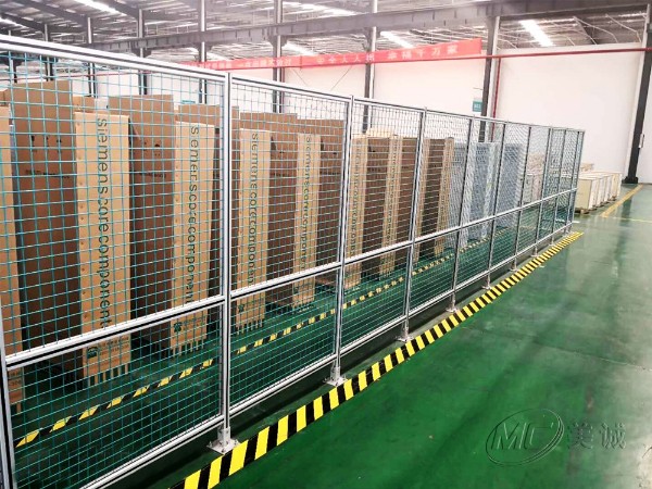 鋁型材工業(yè)圍欄價(jià)格怎么算？