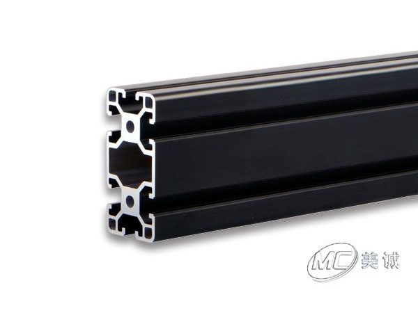 高溫天氣如何管理工業鋁型材廠家？